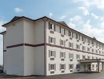 Super 8 By Wyndham East Springfield